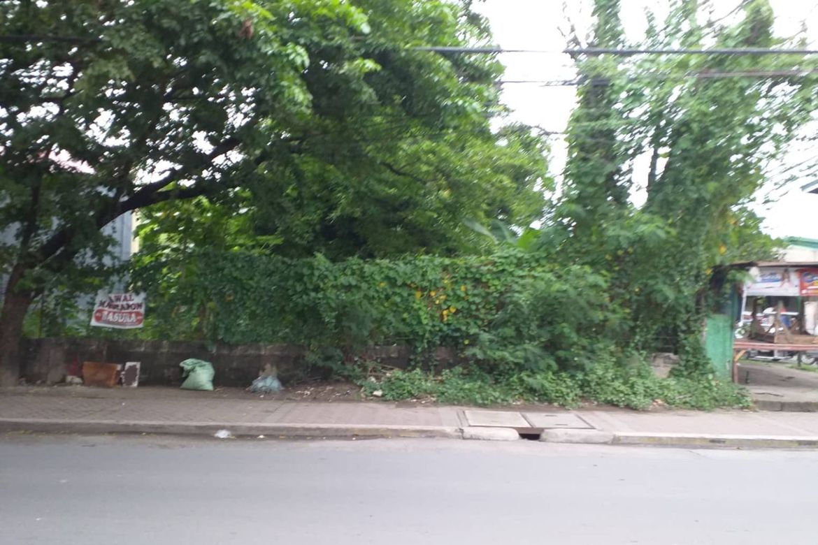 8 Bedroom Commercial for Sale in Market Area, Santa Rosa, Laguna