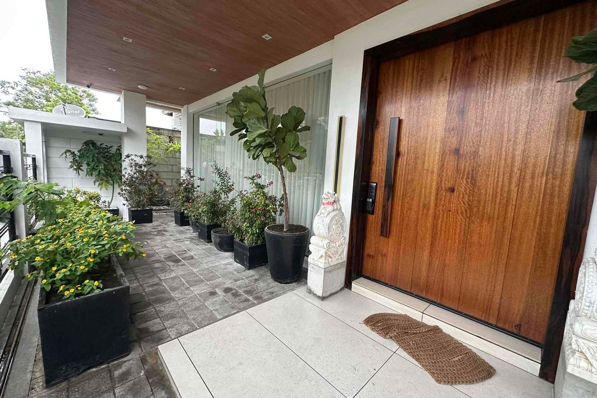 8 Bedroom House for Sale in Bali Mansions, Inchican, Silang, Cavite – photo 2