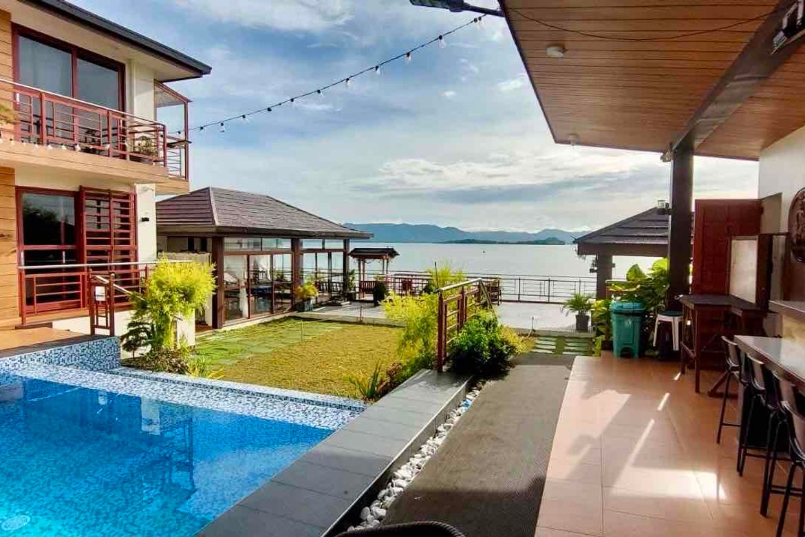 8 Bedroom House for Sale in Bantigue, Pagbilao, Quezon – photo 3