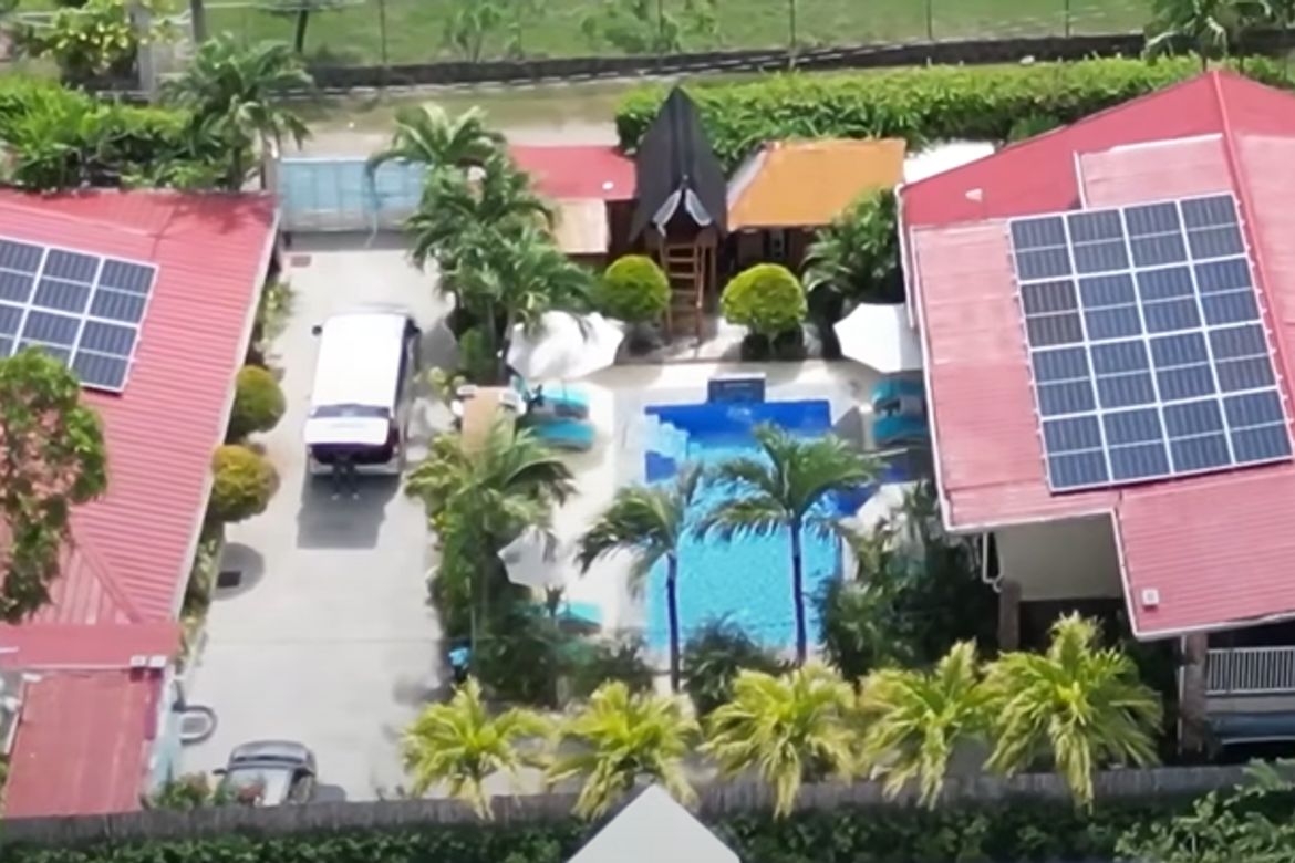 8 Bedroom House for Sale in Barangay 3, Calatagan, Batangas