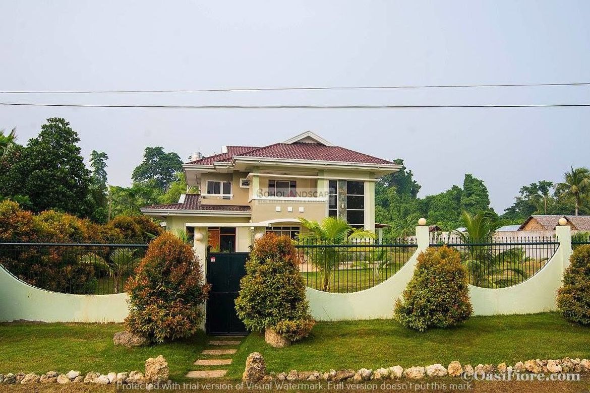 8 Bedroom House for Sale in Bingag, Dauis, Bohol