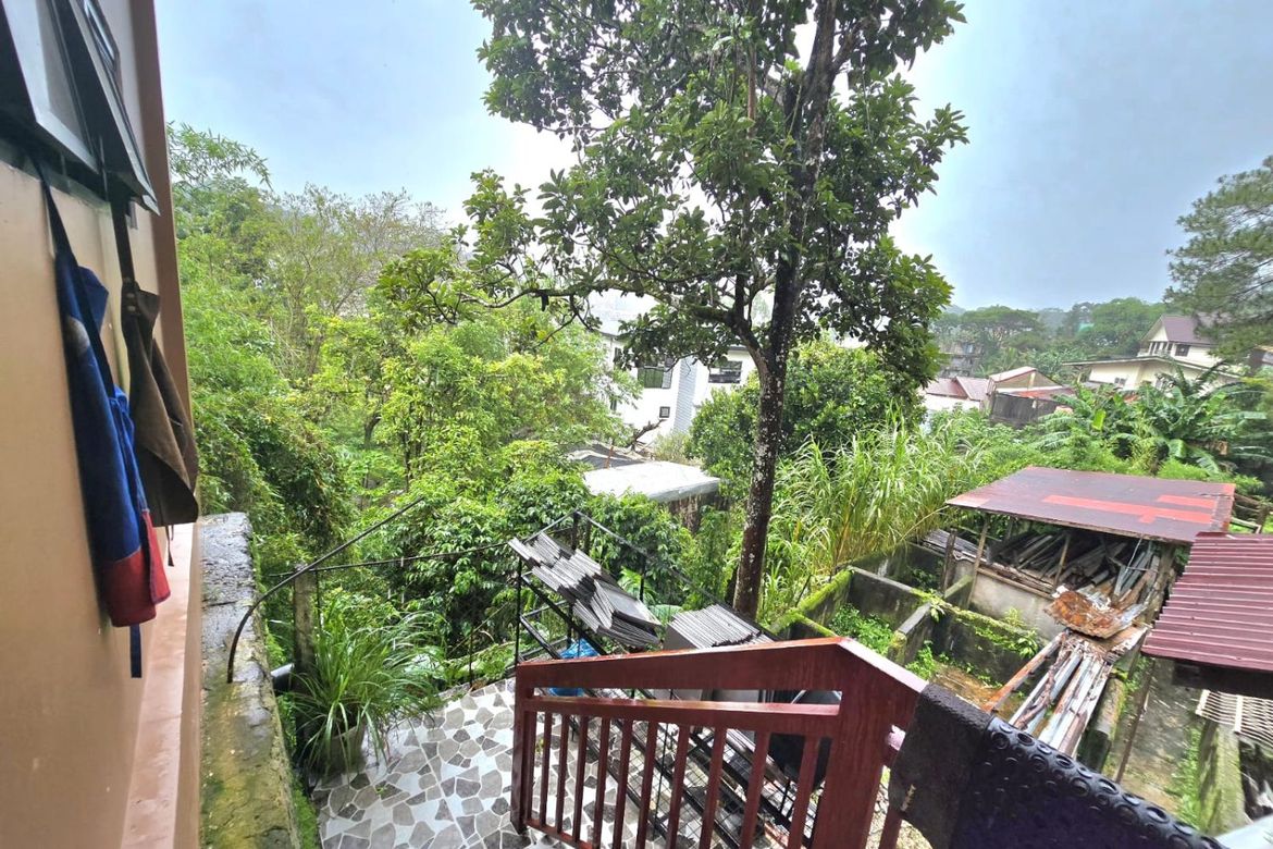8 Bedroom House for Sale in Camp 7, Baguio, Benguet