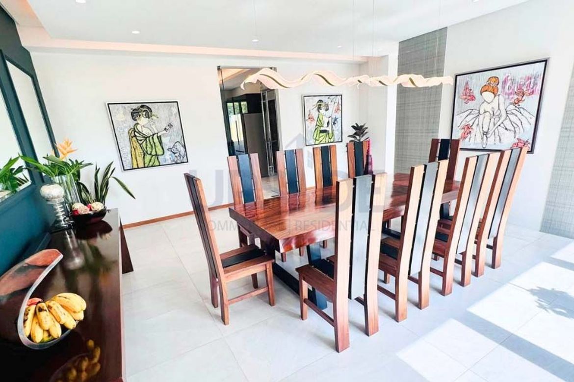 8 Bedroom House for Sale in Canlubang, Calamba, Laguna – photo 7