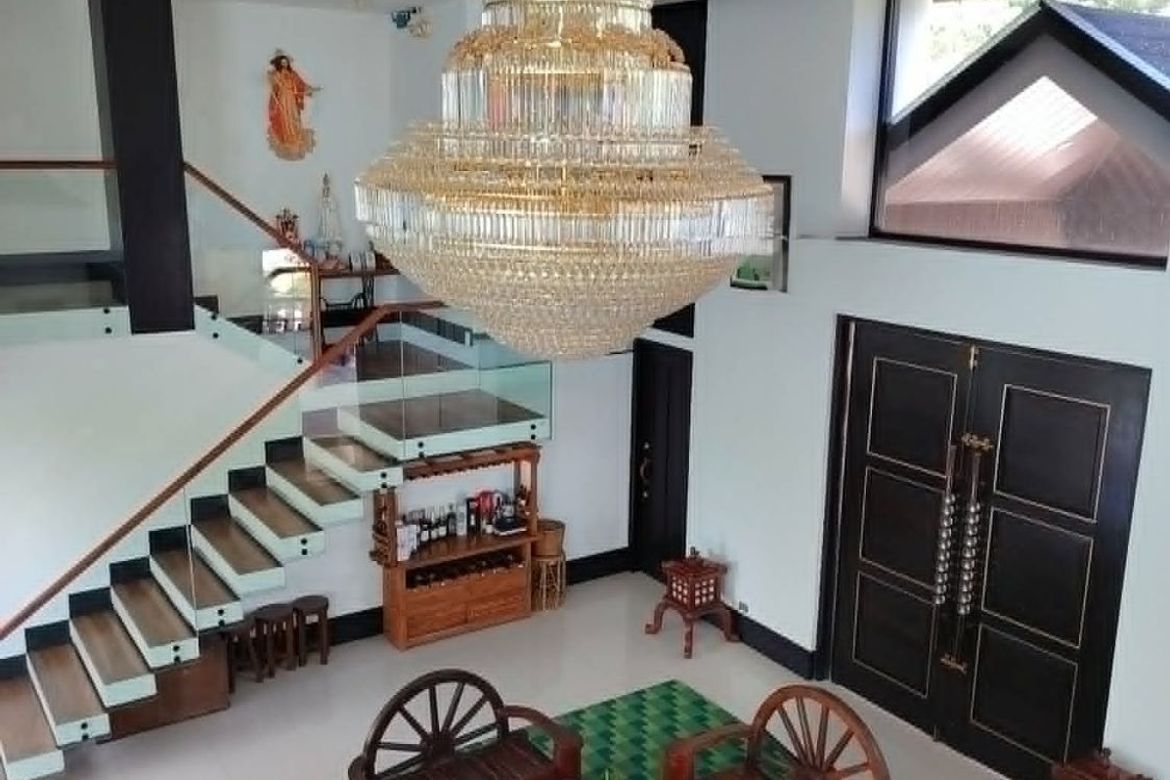 8 Bedroom House for Sale in Guitnang Bayan II, San Mateo, Rizal – photo 8