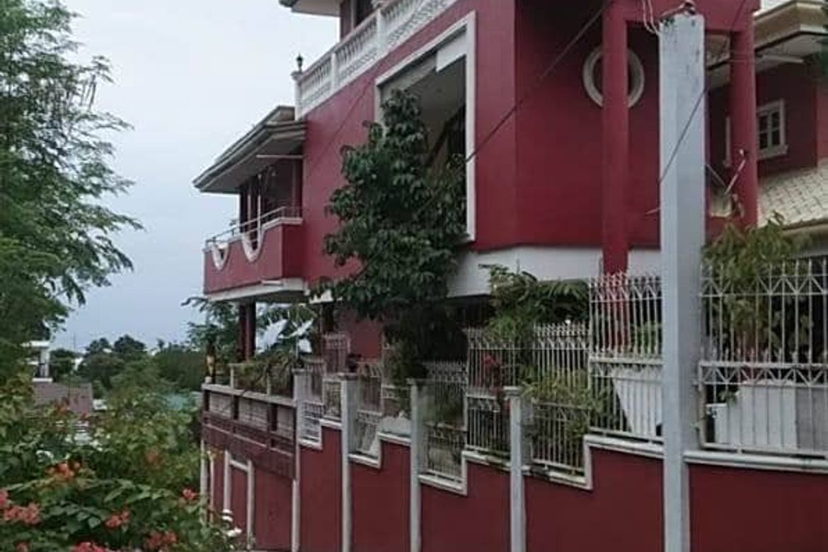 8 Bedroom House for Sale in Lawaan III, Talisay, Cebu