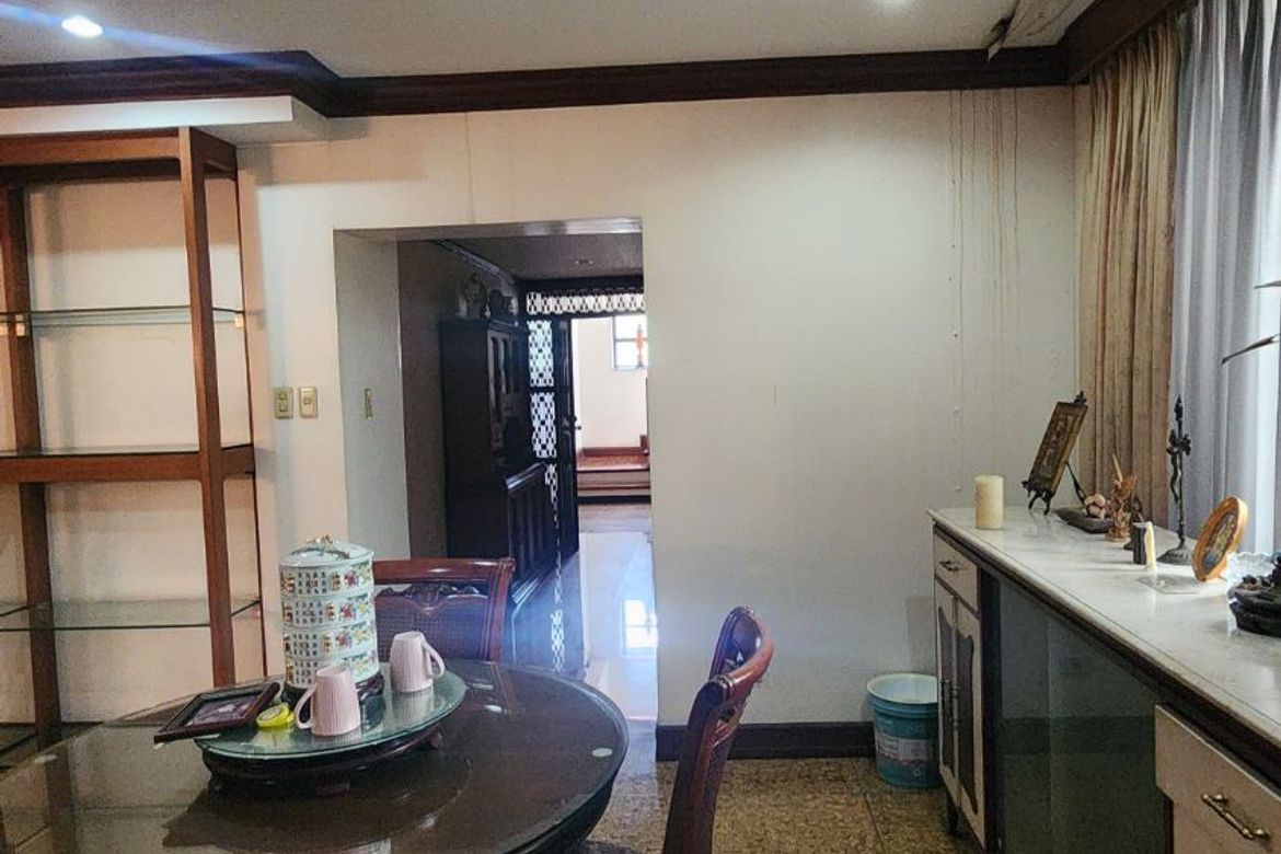 8 Bedroom House for Sale in Mariana, Quezon City, Metro Manila near LRT-2 Gilmore – photo 8