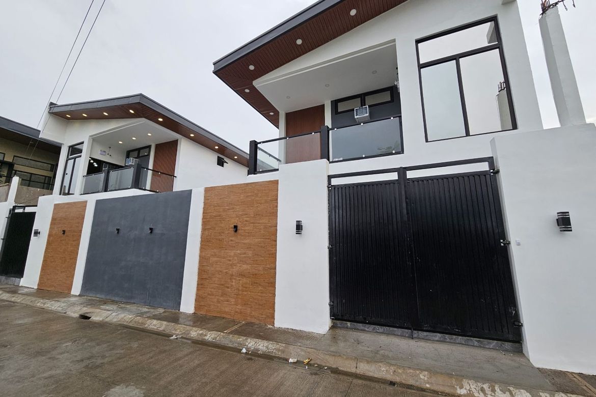 8 Bedroom House for Sale in Pansol, Calamba, Laguna – photo 2