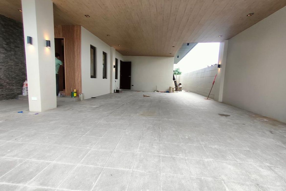 8 Bedroom House for Sale in Pilar, Las Piñas, Metro Manila – photo 4