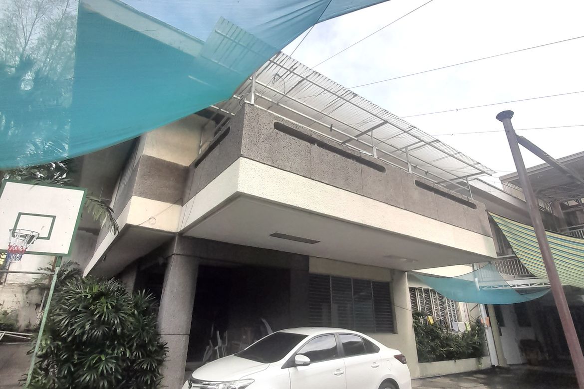 8 Bedroom House for Sale in San Juan, Metro Manila – photo 3