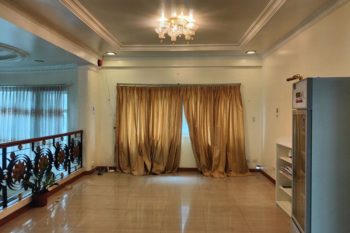 8 Bedroom House for Sale in Tambo, Parañaque, Metro Manila – photo 4