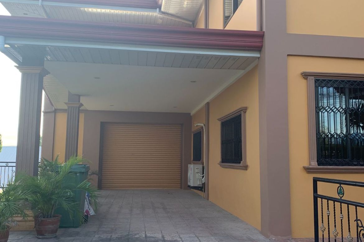 8 Bedroom House for Sale in Tunghaan, Minglanilla, Cebu – photo 4