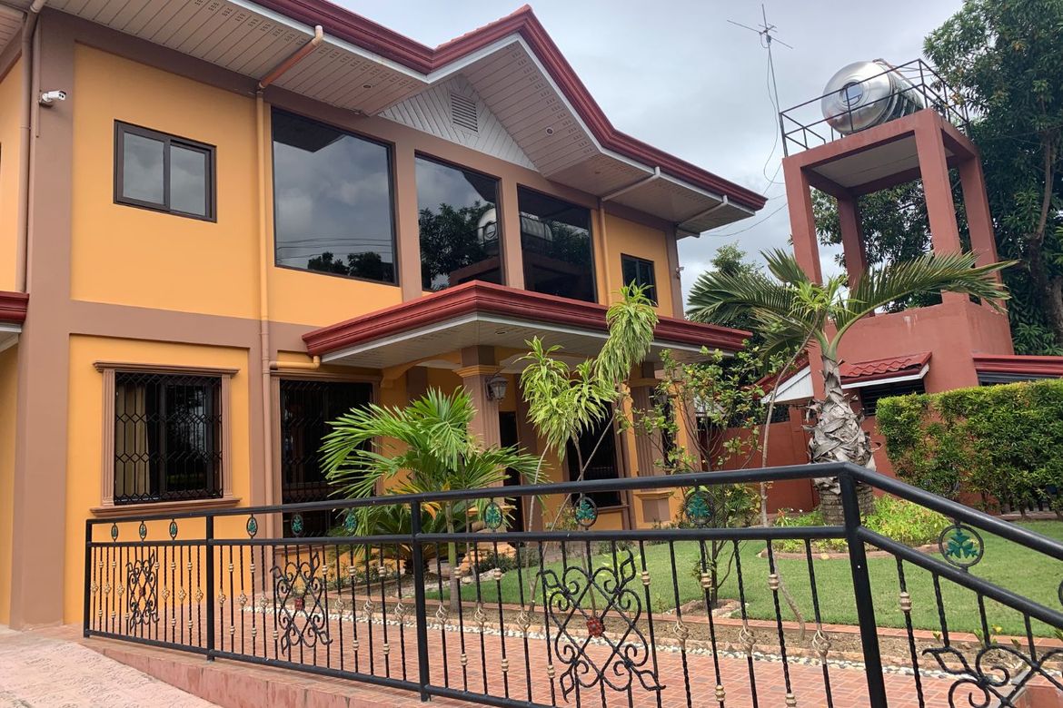 8 Bedroom House for Sale in Tunghaan, Minglanilla, Cebu – photo 6