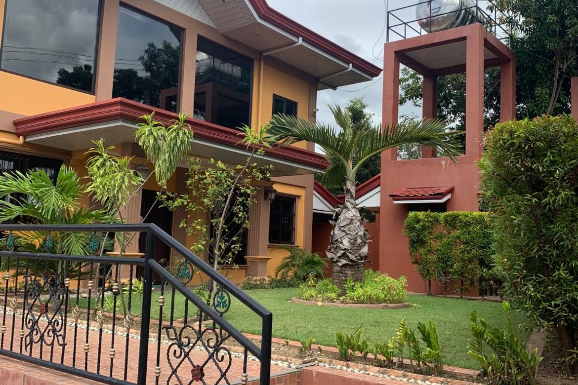 8 Bedroom House for Sale in Tunghaan, Minglanilla, Cebu – photo 8