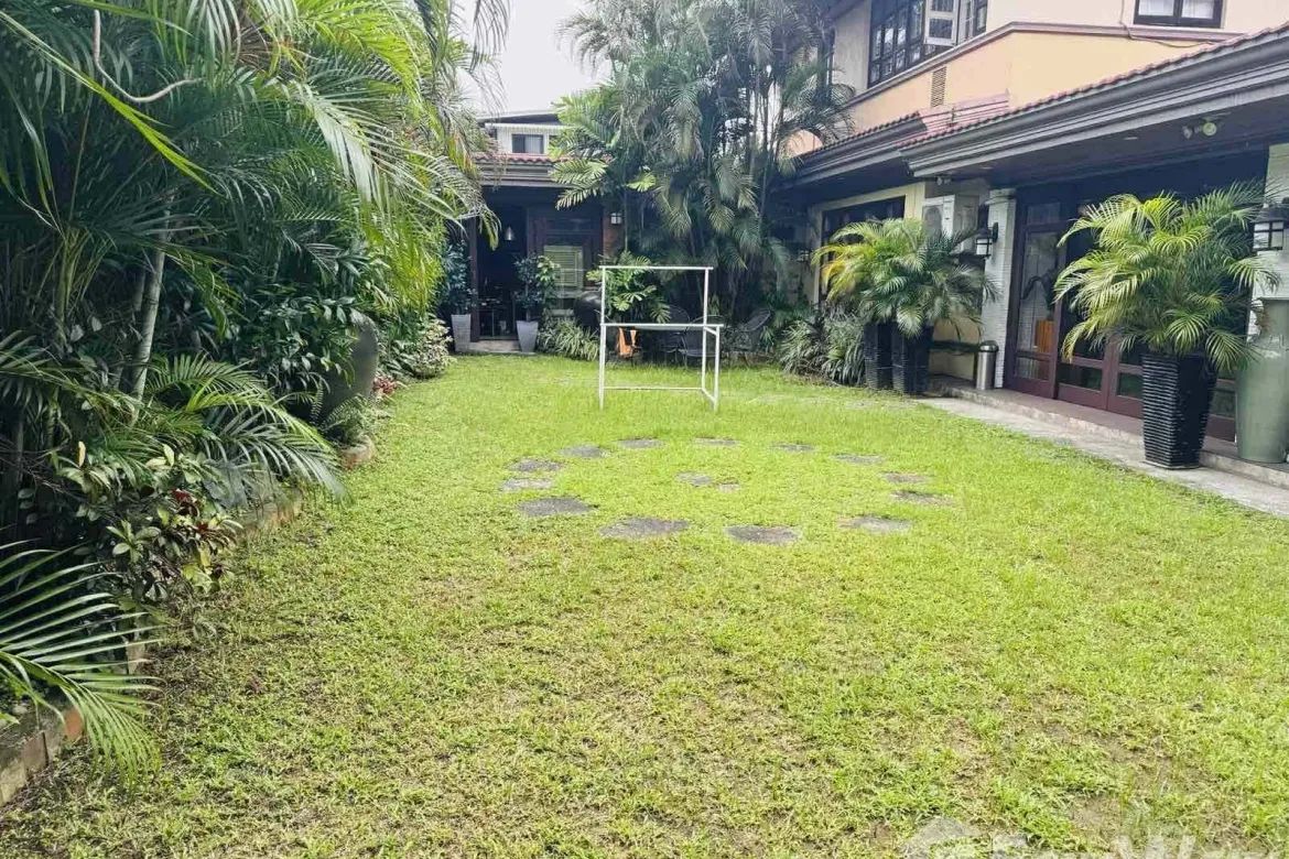8 Bedroom House for Sale in Ugong Norte, Quezon City, Metro Manila – photo 7