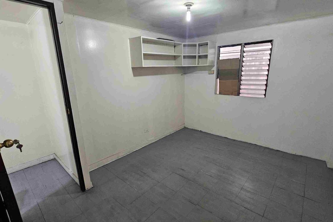 8 Bedroom Shophouse for Sale in Guadalupe Nuevo, Makati, Metro Manila near MRT-3 Guadalupe – photo 3