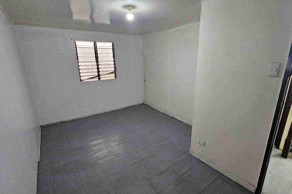 8 Bedroom Shophouse for Sale in Guadalupe Nuevo, Makati, Metro Manila near MRT-3 Guadalupe – photo 4
