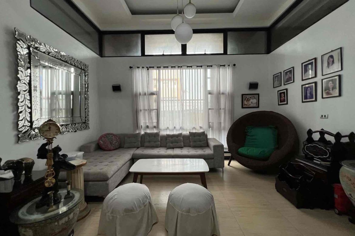8 Bedroom Shophouse for Sale in Roxas, Quezon City, Metro Manila – photo 6