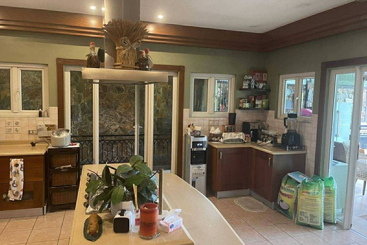 8 Bedroom Townhouse for Sale in Muntingdilaw, Antipolo, Rizal – photo 7