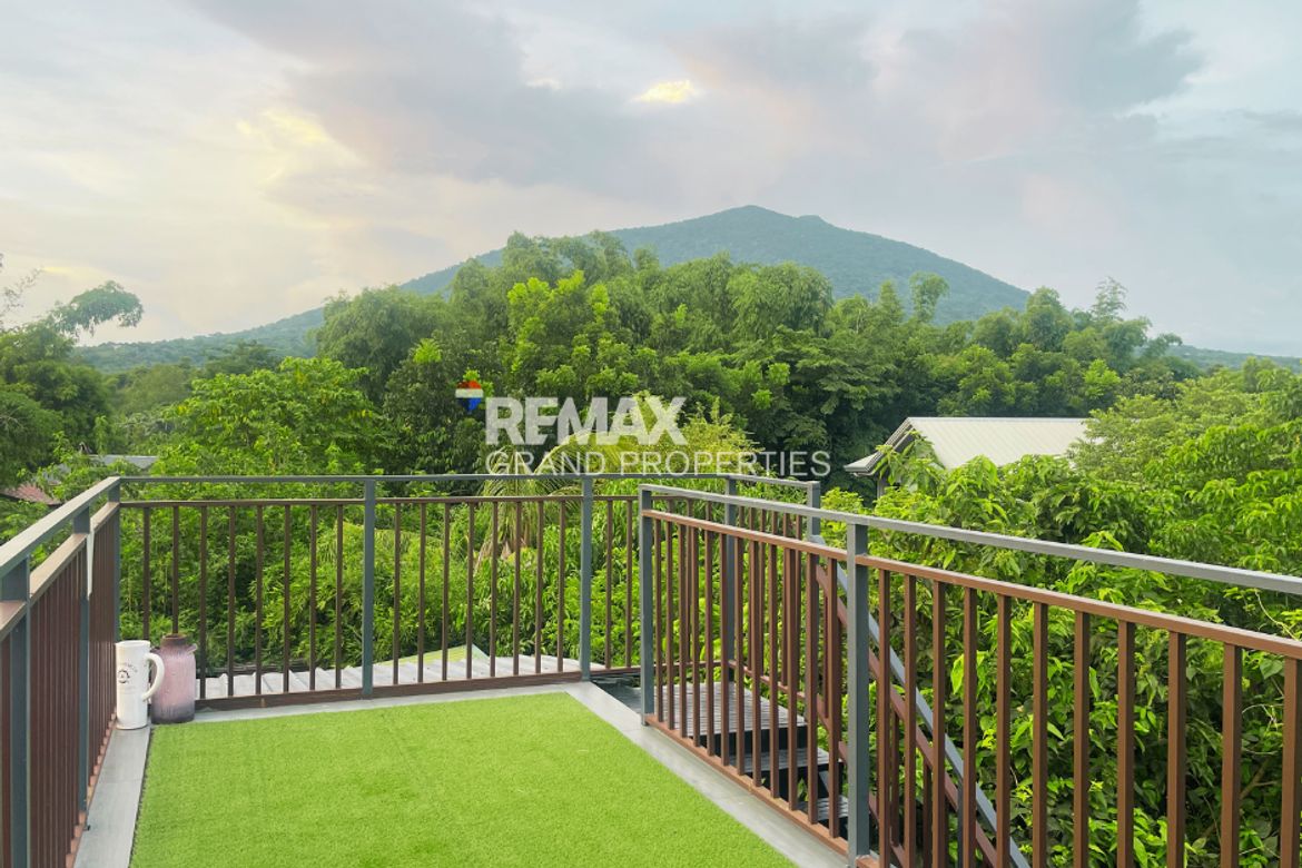 8 Bedroom Villa for Sale in Panlinlang, Arayat, Pampanga – photo 5