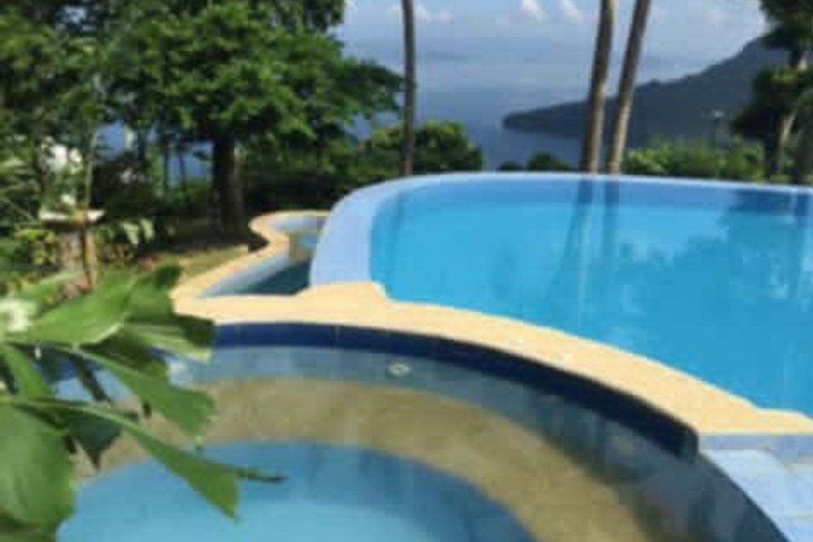 8 Bedroom Villa for Sale in San Felipe, Cuenca, Batangas