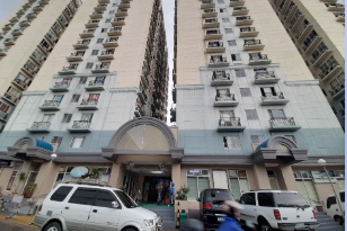 9 Bedroom Condo for Sale in Almanza Uno, Las Piñas, Metro Manila