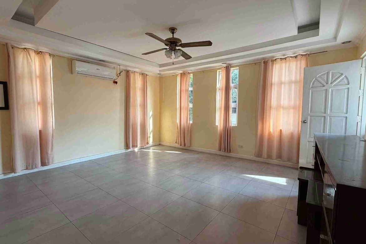 9 Bedroom House for Rent in Pampang, Angeles, Pampanga photo 3