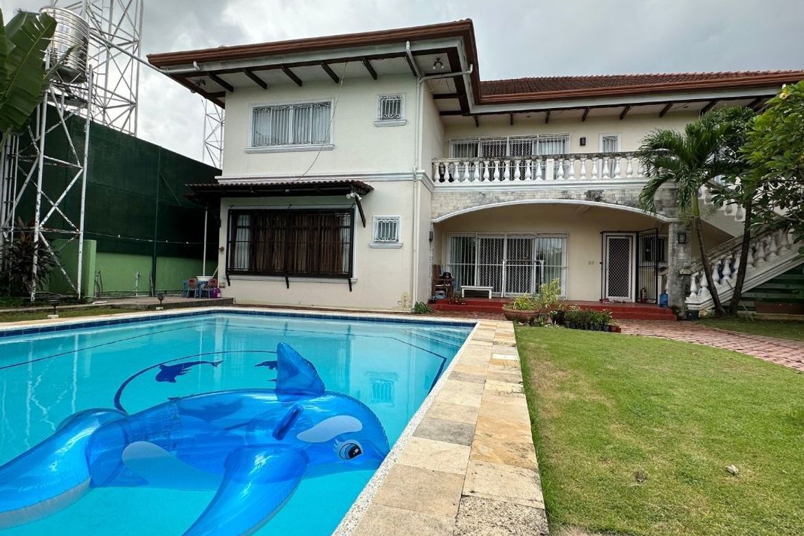 9 Bedroom House for Sale in Banilad, Cebu City, Cebu – photo 7