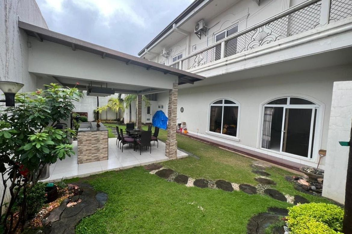 9 Bedroom House for Sale in Barangay 201, Pasay, Metro Manila – photo 2