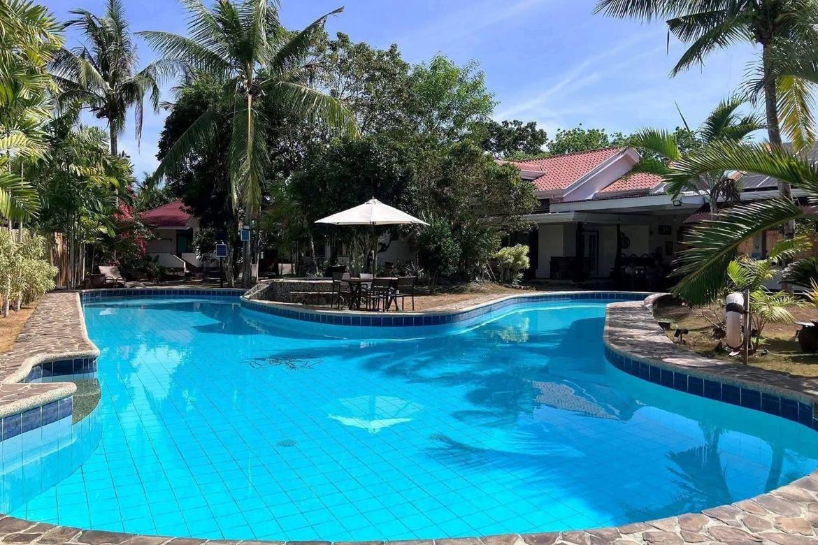 9 Bedroom House for Sale in Bolod, Panglao, Bohol