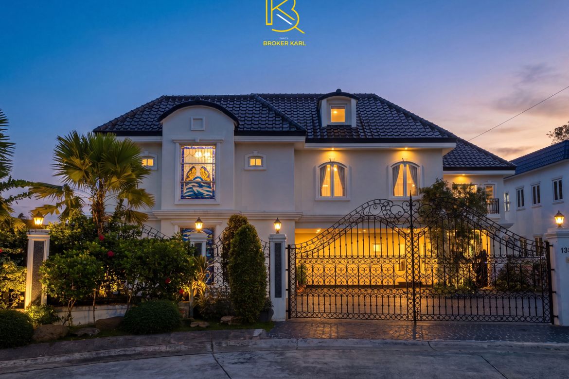 9 Bedroom House for Sale in New Alabang Village, Muntinlupa, Metro Manila