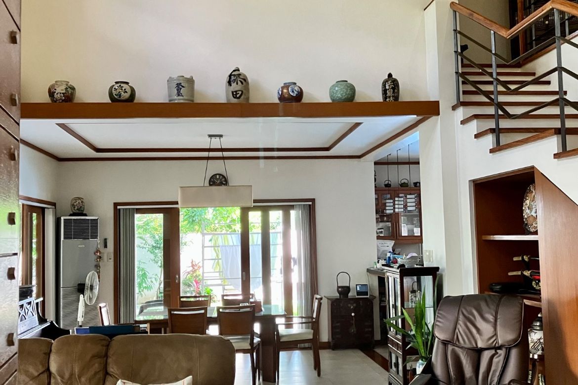 9 Bedroom House for Sale in Pansol, Quezon City, Metro Manila – photo 5