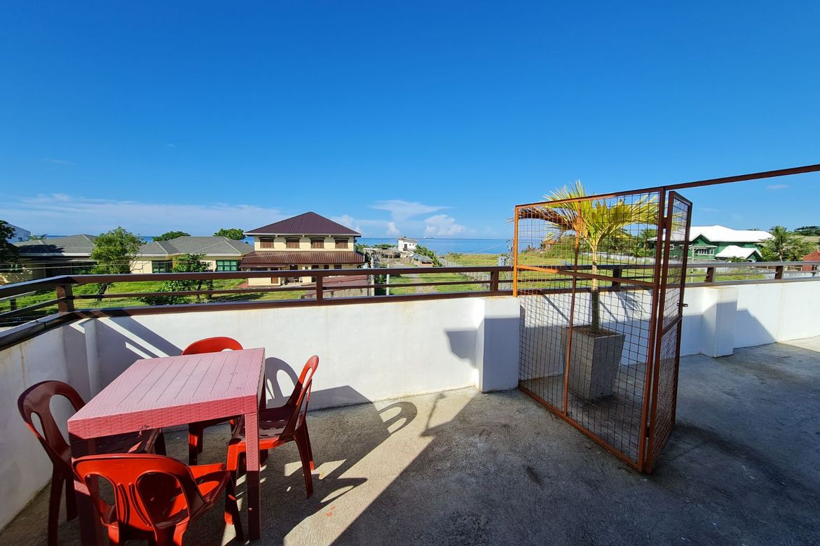 9 Bedroom House for Sale in Poblacion, Morong, Bataan – photo 2