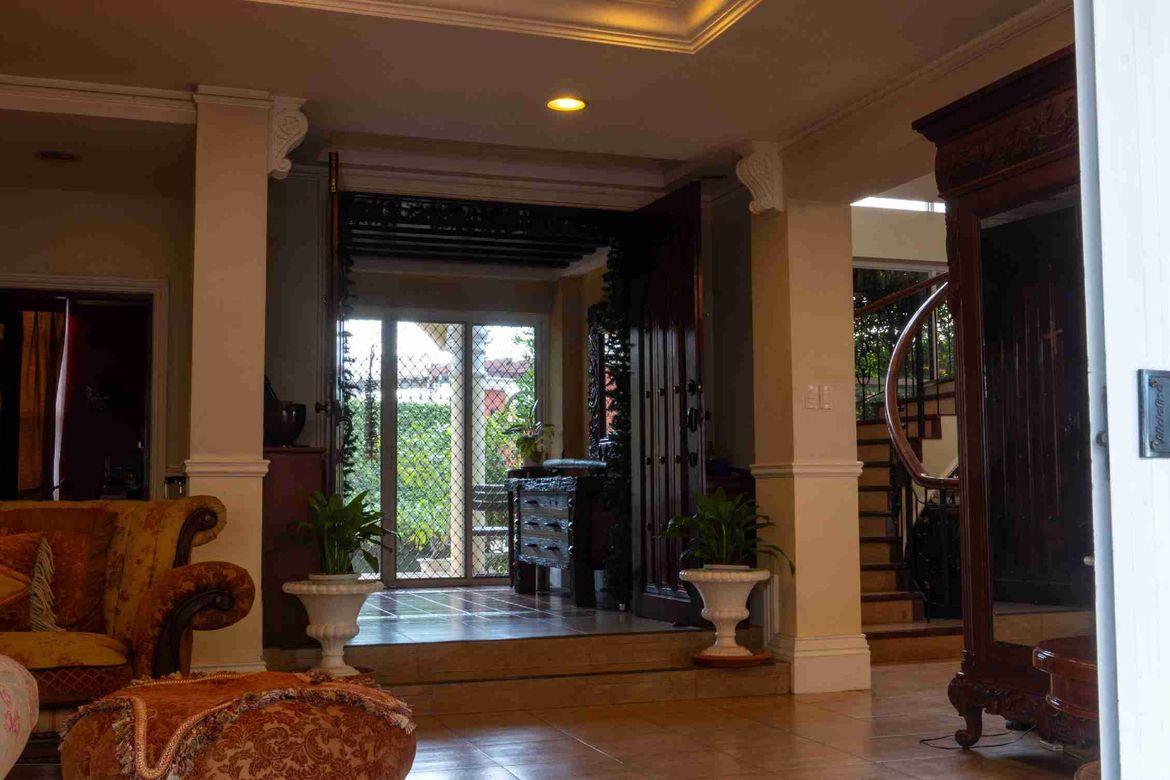 9 Bedroom House for Sale in Poblacion Occidental, Consolacion, Cebu – photo 2