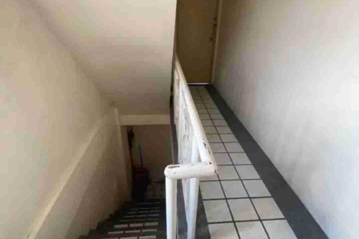 9 Bedroom Shophouse for Sale in Bagong Pag-Asa, Quezon City, Metro Manila near MRT-3 North Avenue – photo 3
