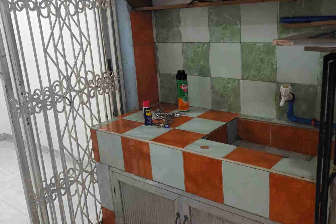 Apartment for Rent in Barangay 162, Pasay, Metro Manila near MRT-3 Taft Avenue
