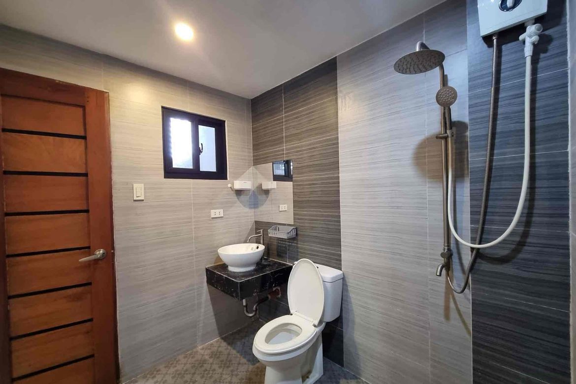 Apartment for Rent in Don Galo, Parañaque, Metro Manila photo 5