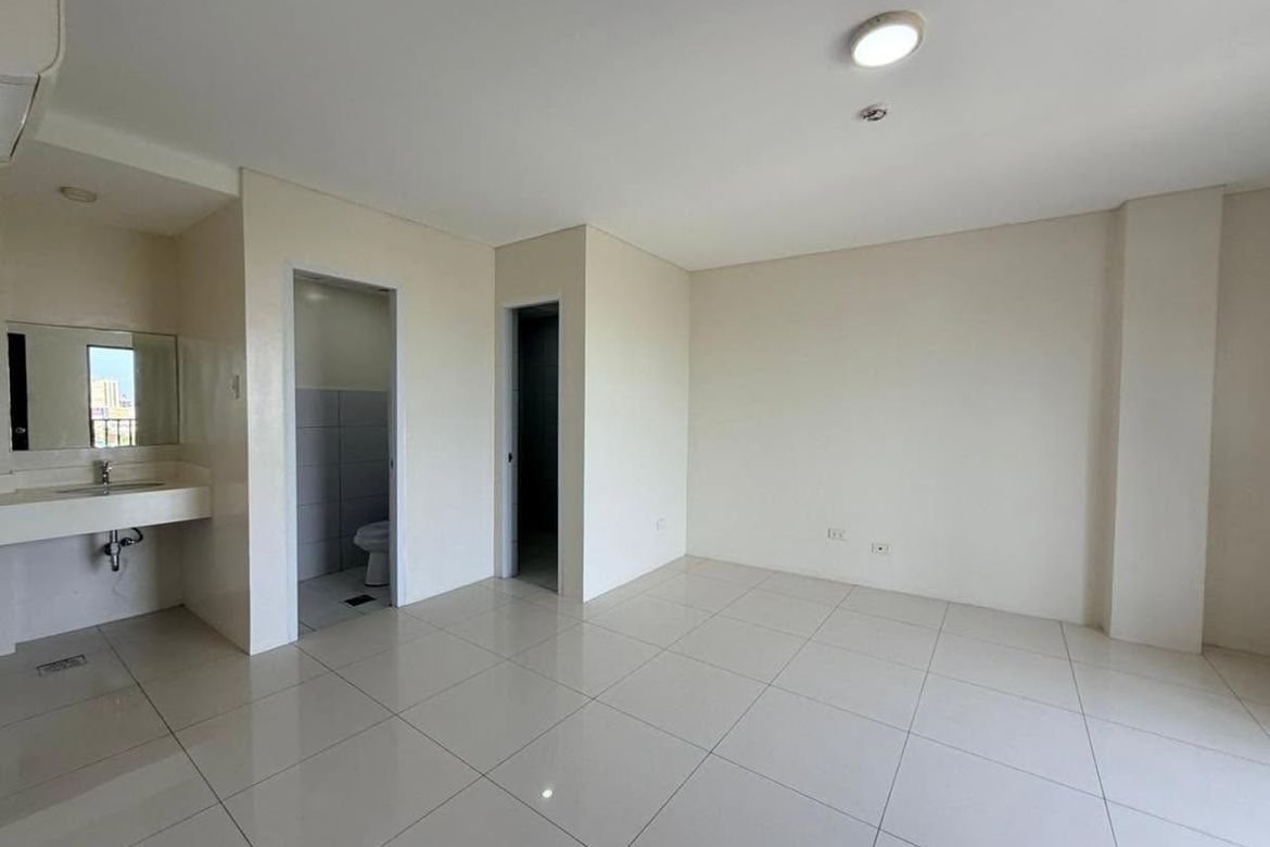 Apartment for Rent in Luz, Cebu City, Cebu photo 8