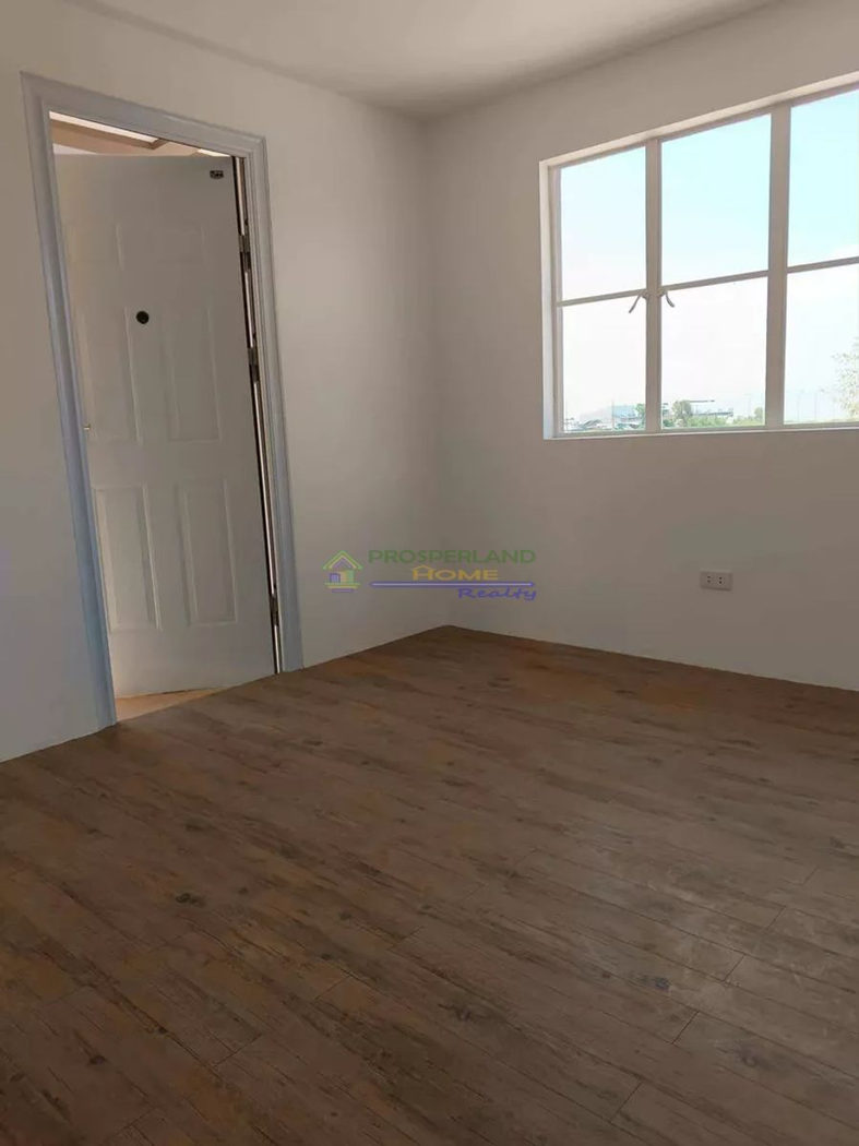 Brand-New 3-Bedroom Single-Attached House and Lot for Sale in Marulas, Kawit, Cavite – photo 4