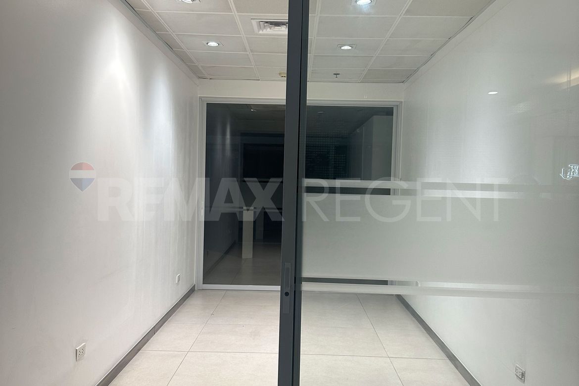 Commercial for Rent in BGC, Taguig, Metro Manila photo 4