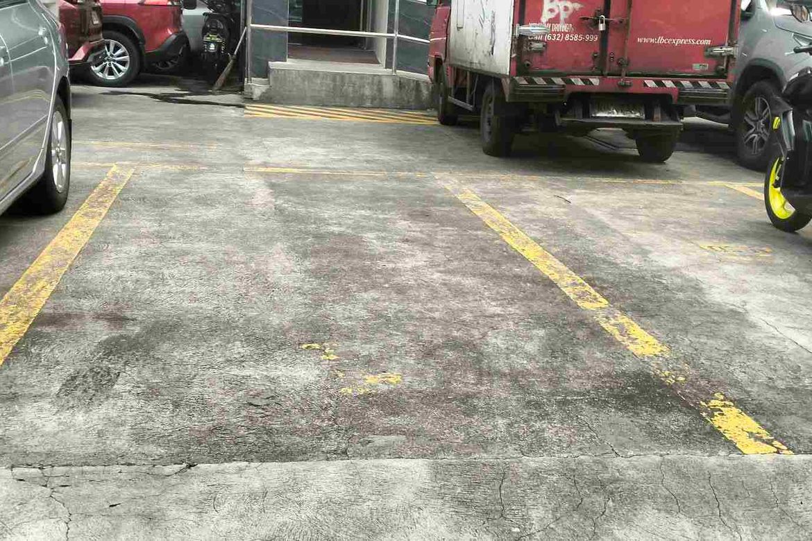 Commercial for Rent in San Lorenzo, Makati, Metro Manila photo 4