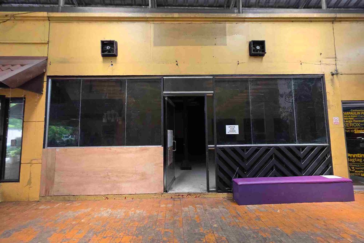 Commercial for Rent in South Triangle, Quezon City, Metro Manila near MRT-3 Quezon Avenue photo 4