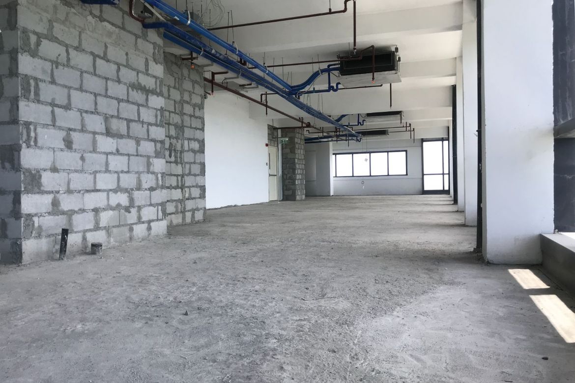 Commercial for Sale in Alabang, Muntinlupa, Metro Manila – photo 8