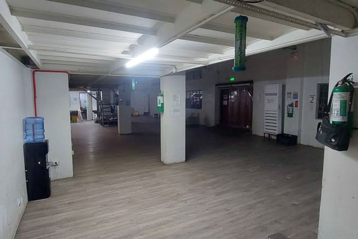 Commercial for Sale in Apolonio Samson, Quezon City, Metro Manila near LRT-1 Balintawak