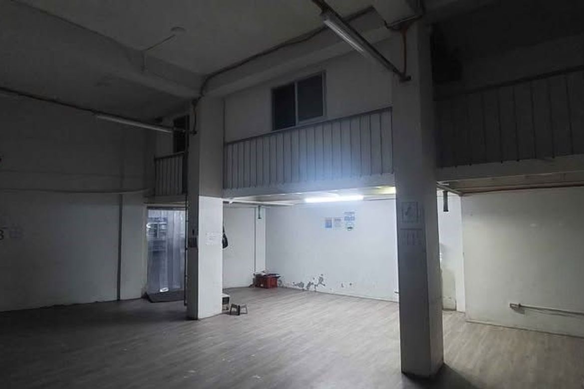 Commercial for Sale in Apolonio Samson, Quezon City, Metro Manila near LRT-1 Balintawak – photo 6