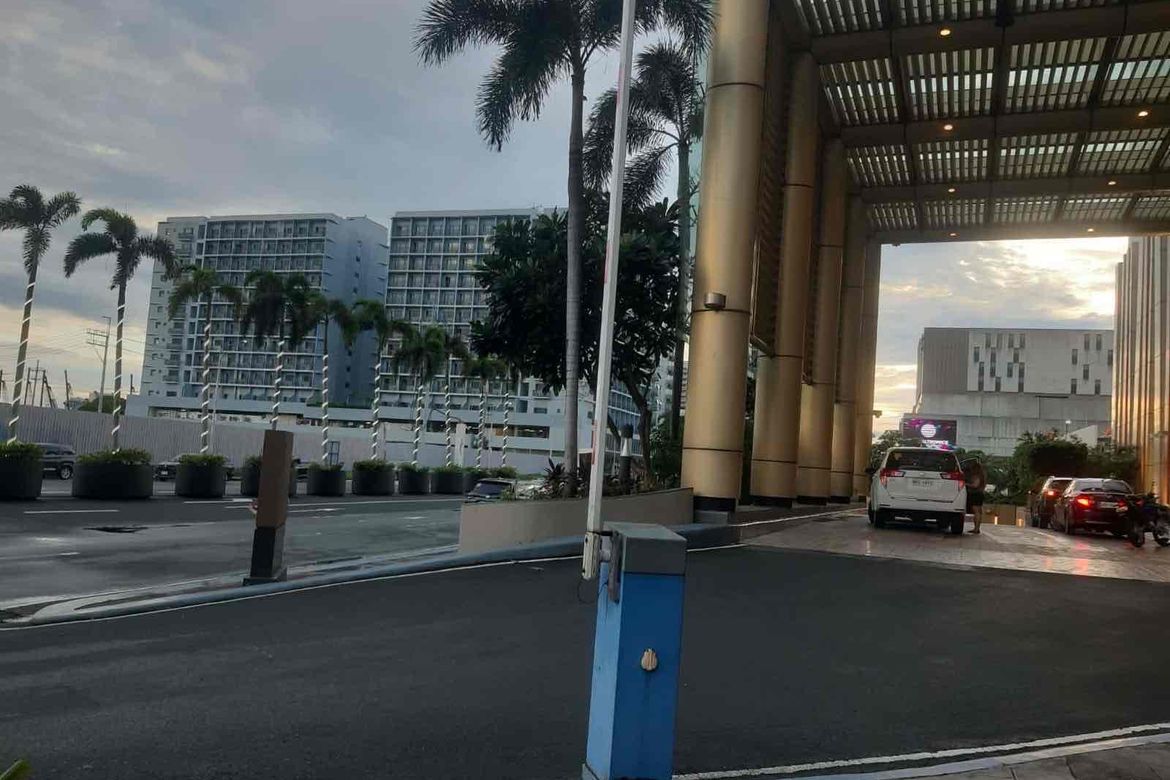 Commercial for Sale in Baclaran, Parañaque, Metro Manila near LRT-1 EDSA – photo 5