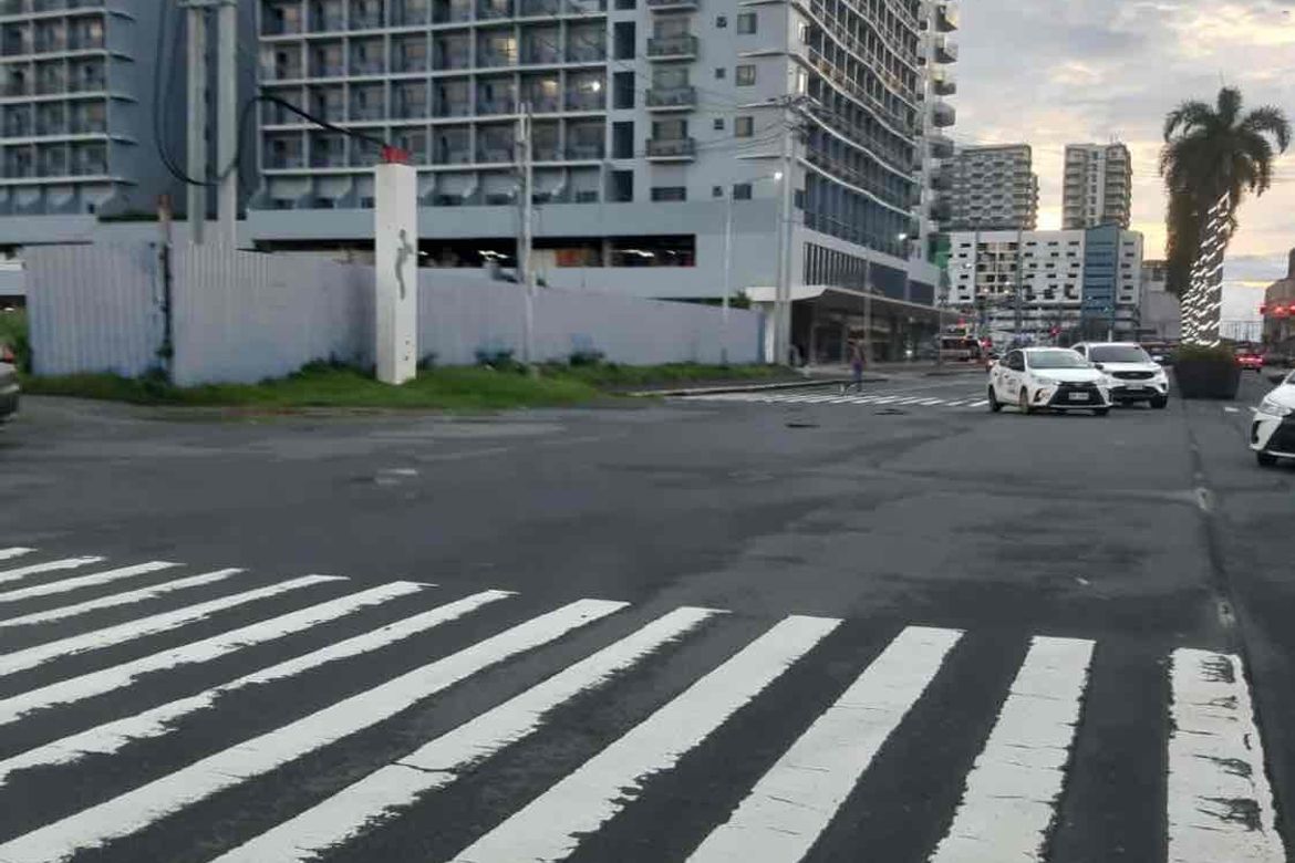 Commercial for Sale in Baclaran, Parañaque, Metro Manila near LRT-1 EDSA – photo 8