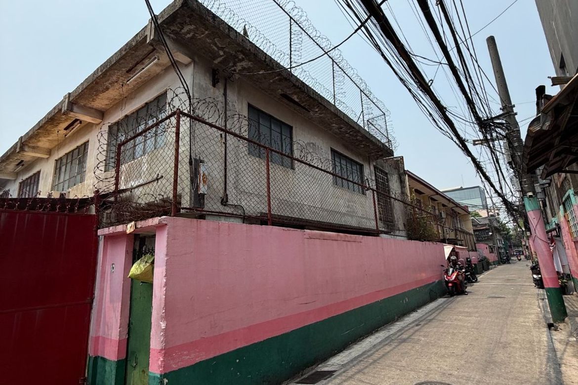 Commercial for Sale in Barangay 40, Pasay, Metro Manila near LRT-1 Gil Puyat – photo 2