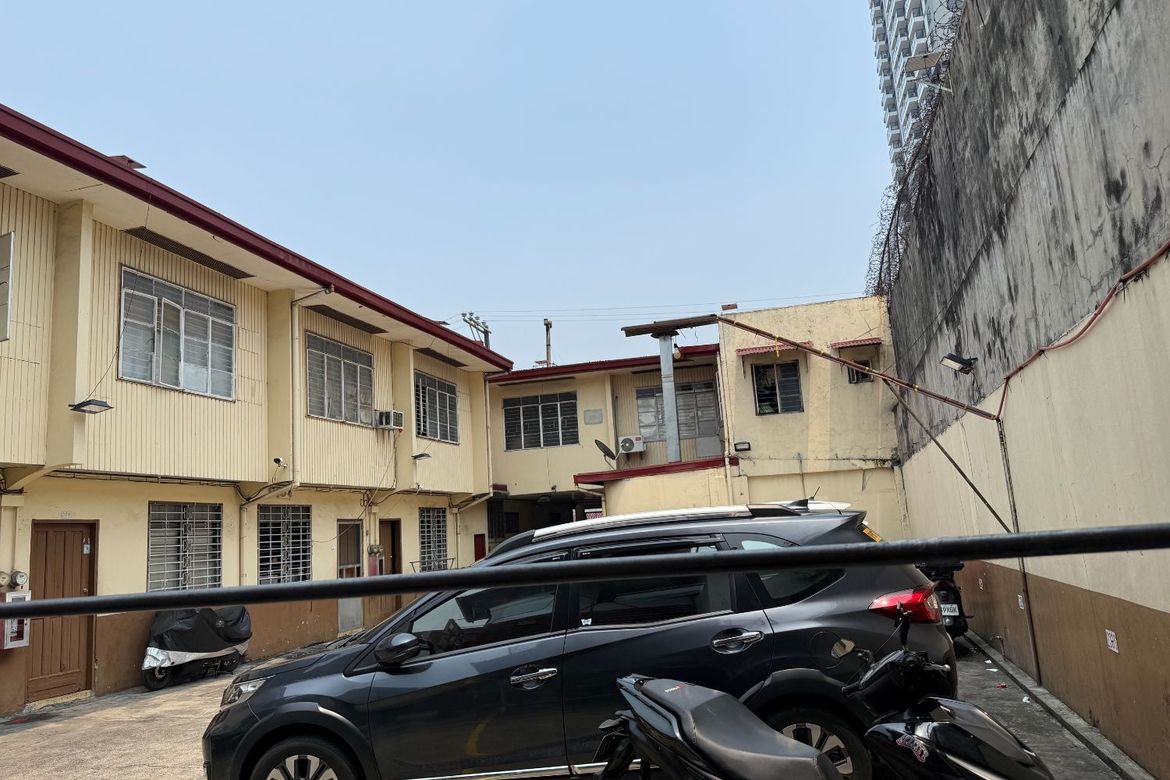 Commercial for Sale in Barangay 40, Pasay, Metro Manila near LRT-1 Gil Puyat – photo 6