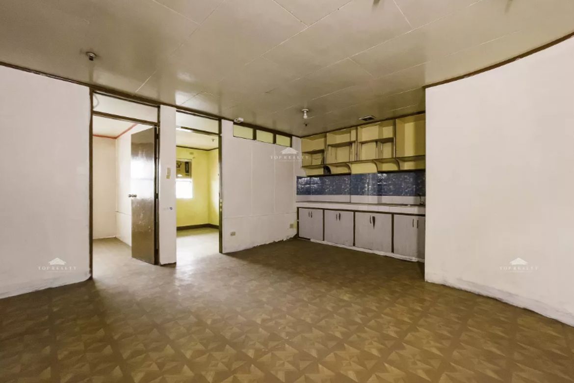 Commercial for Sale in Barangay 72, Pasay, Metro Manila near LRT-1 Libertad