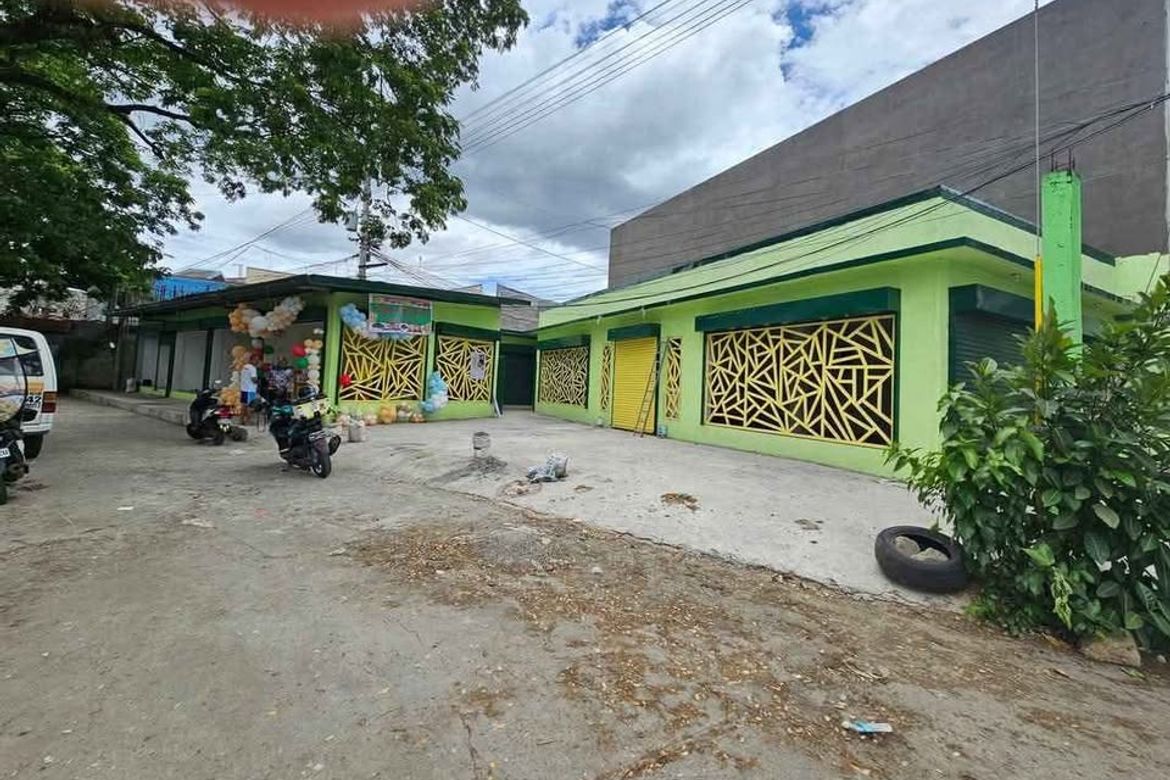 Commercial for Sale in Barangay 93, Caloocan, Metro Manila near LRT-1 Monumento